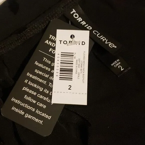 Torrid 2X Black Bat Velvet & Mesh V Neck Bodysuit - Picture 11 of 11